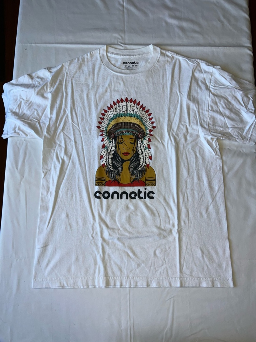 Connetic Native American T-shirt Large